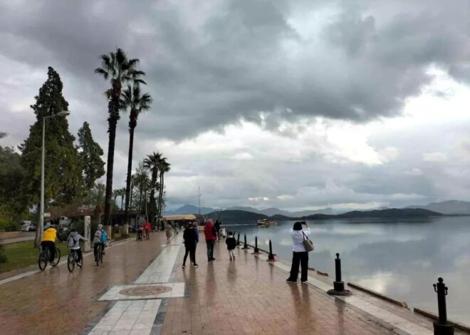 Köyceğiz’de Yağmur Sonrası Kordon Keyfi